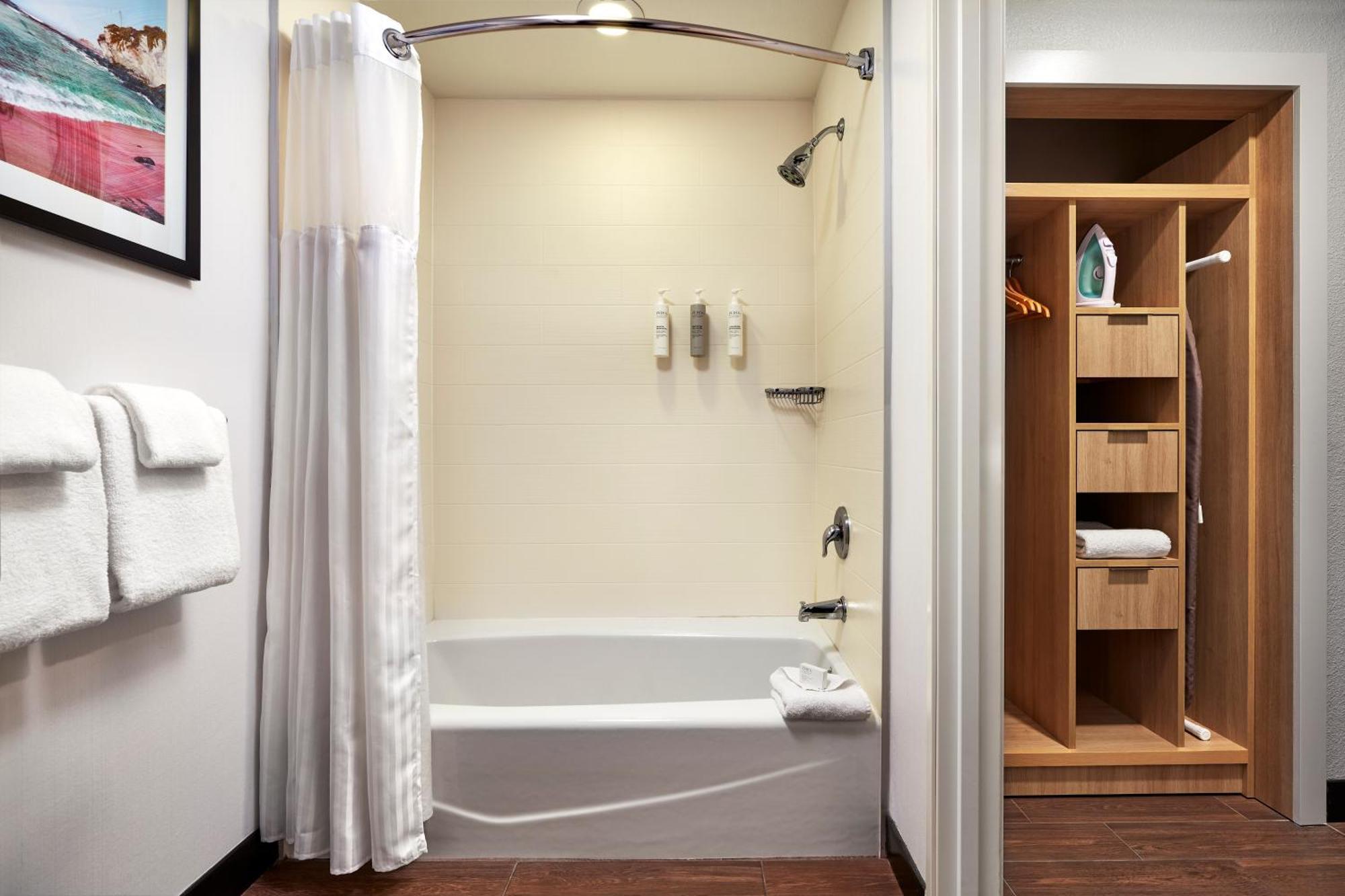Hilton Garden Inn San Luis Obispo/Pismo Beach Ngoại thất bức ảnh