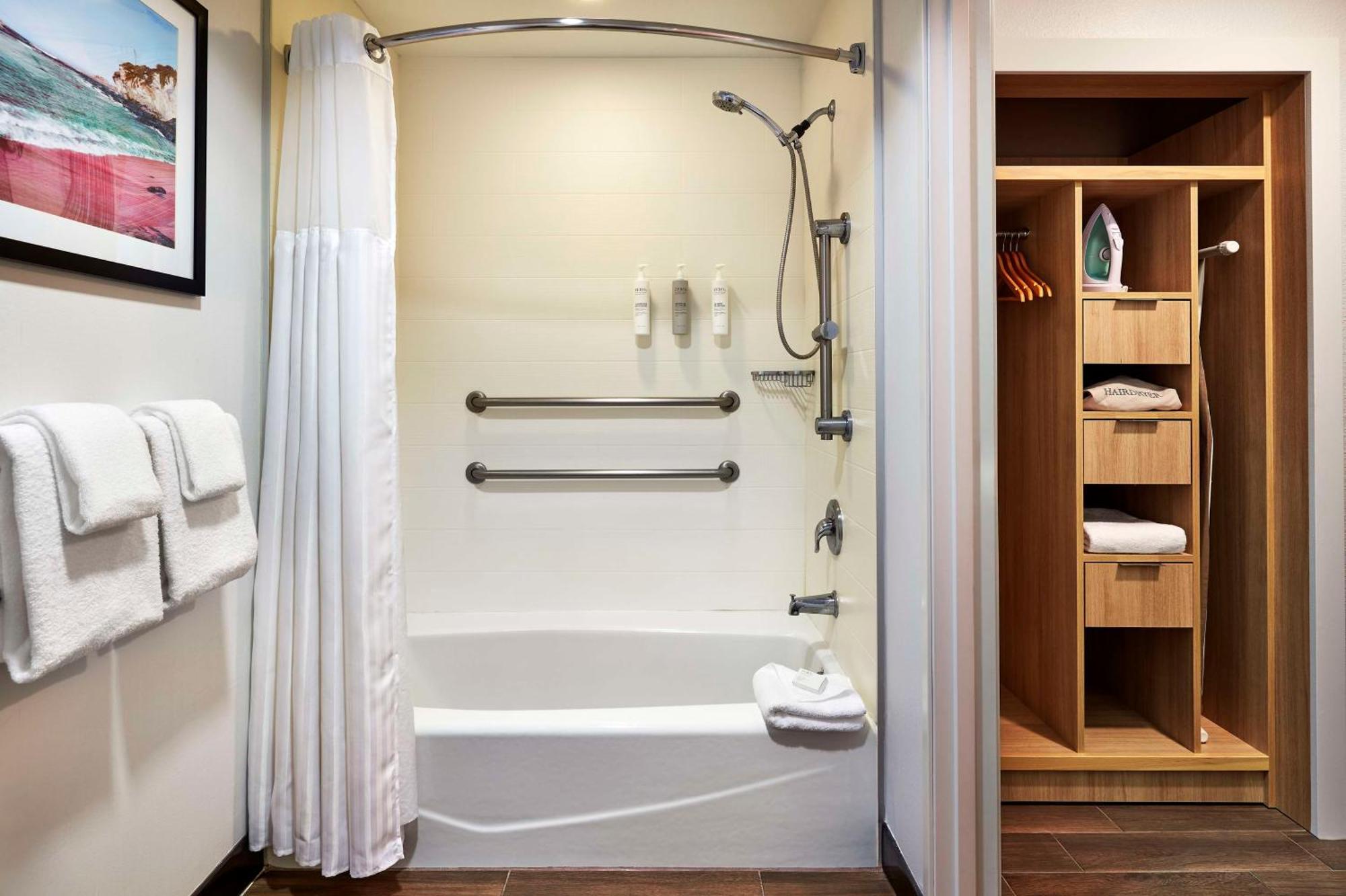 Hilton Garden Inn San Luis Obispo/Pismo Beach Ngoại thất bức ảnh